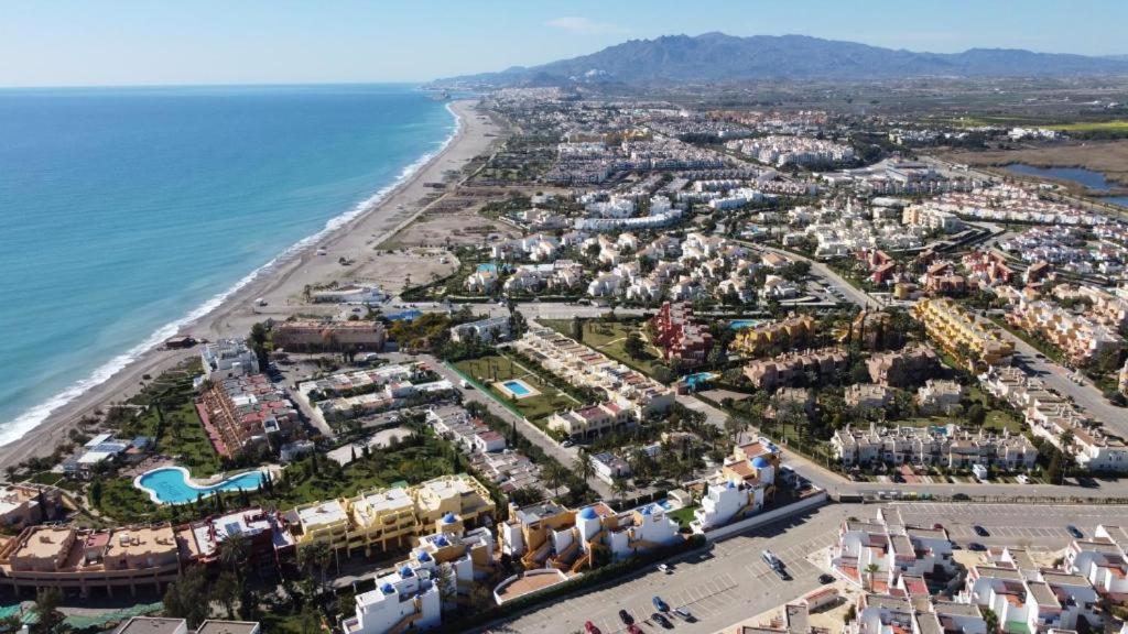 Casa Amy - Zona Naturista Playas de Vera Eksteriør billede