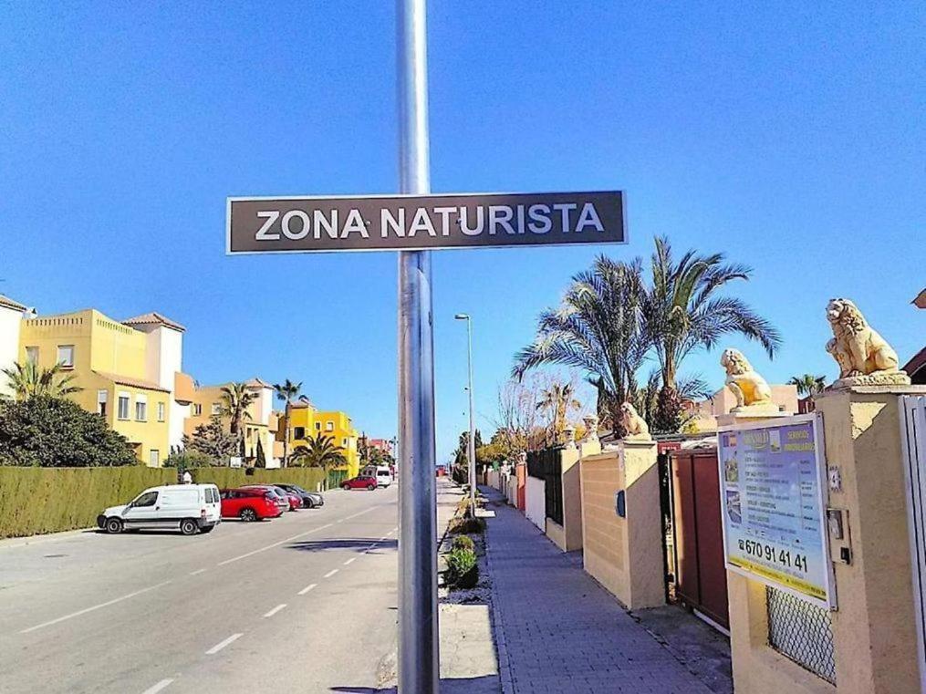 Casa Amy - Zona Naturista Playas de Vera Eksteriør billede